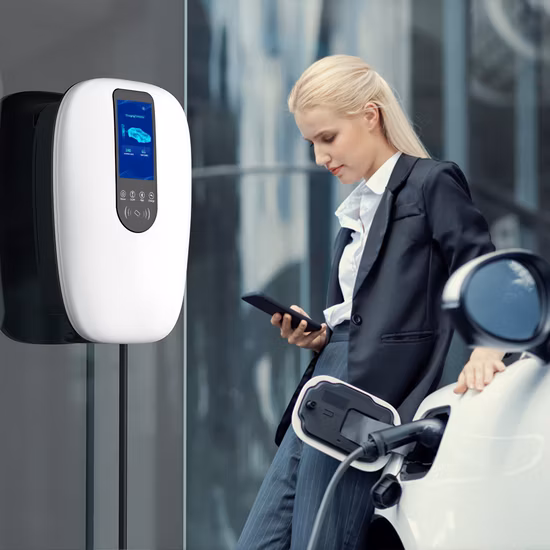 Bluesky AC Wallbox EV 充電ステーション (Ocpp イーサネット、4G、WiFi 付き)