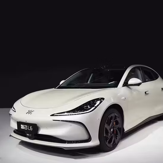 中国 2023 在庫トラック HOWO 車両セダン EV SUV ミニ電気自動車